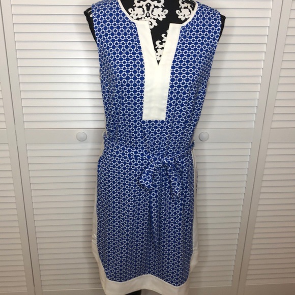 Ann Taylor Dresses & Skirts - Ann Taylor Geometric Sleeveless Shift Dress M NWT